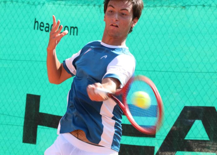 Impresa di Piraino a Pula: battuto il n. 1 del seeding Oliveira