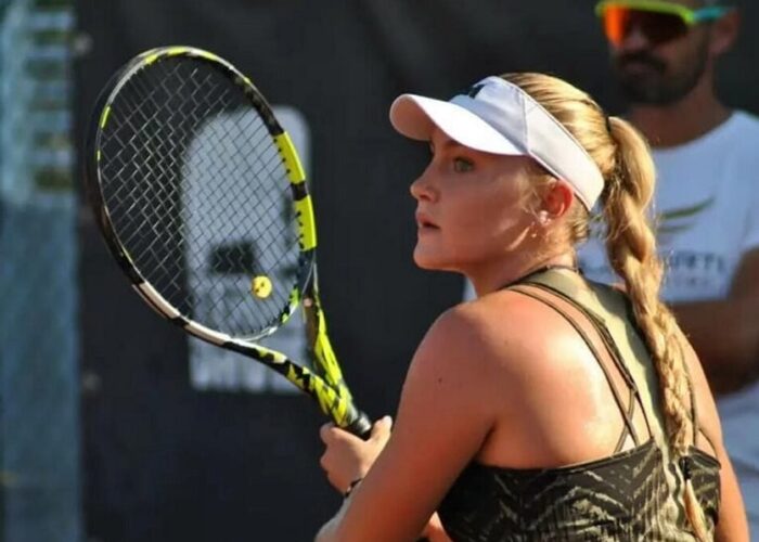 ITF W50 Porto: Abbagnato ai quarti di finale sul cemento indoor portoghese