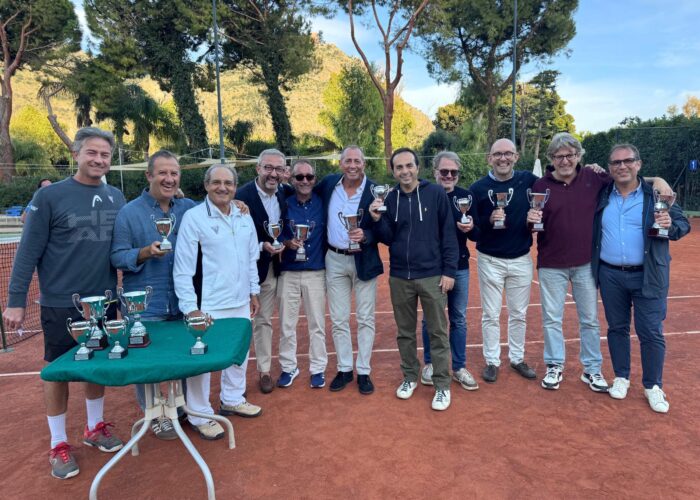 Premiati vincitori e finalisti dei tornei sociali svolti nel mese di luglio